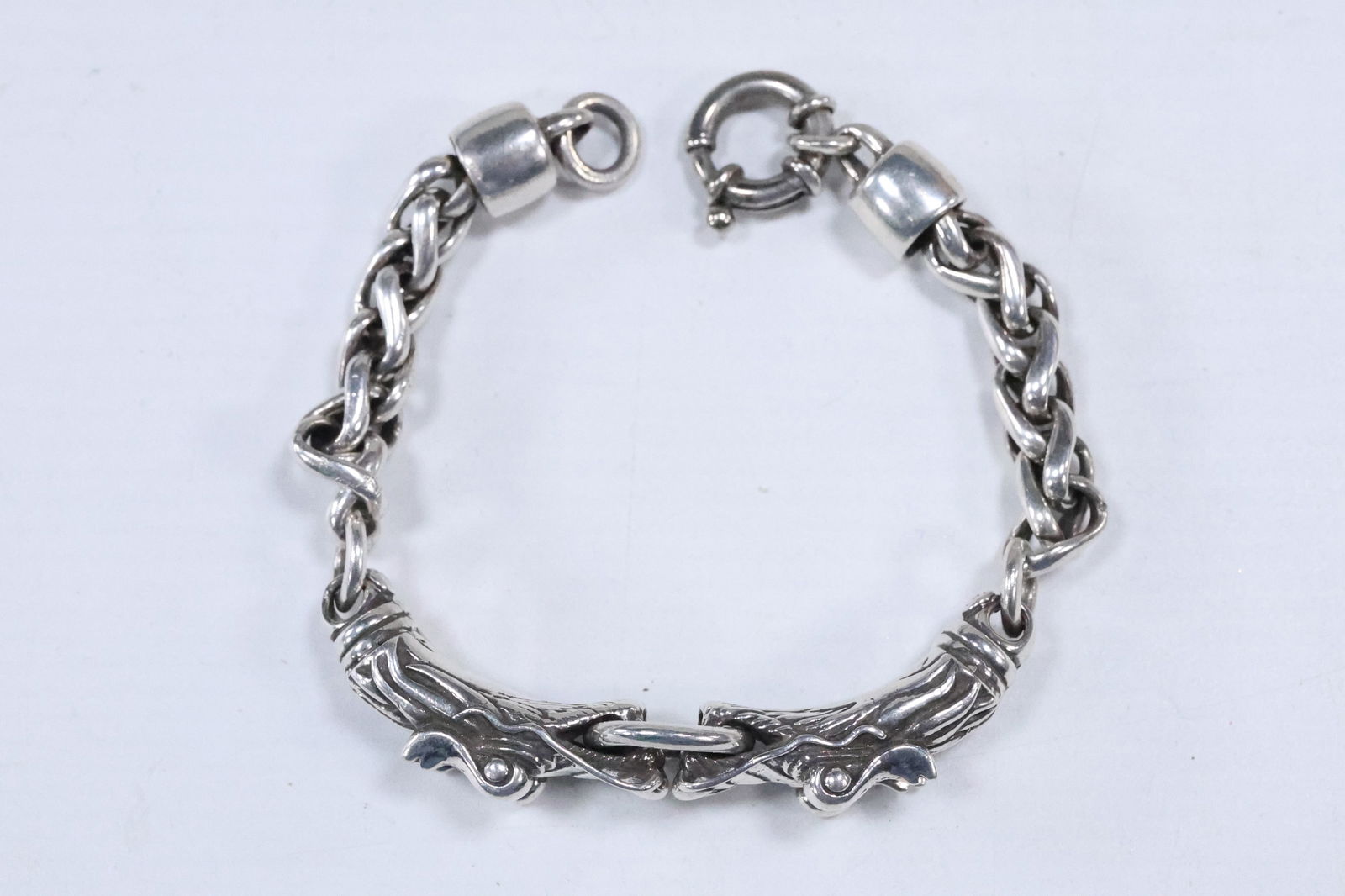 .925 Sterling Silver Italy Double Dragon Heavy Link Bracelet weighs 83.5 grams, toggle closure (1 of 10)