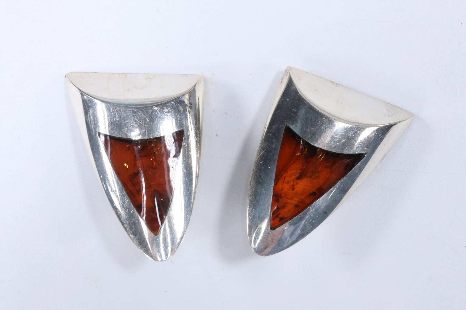 .925 Sterling Silver Mid-Century Modern Triangular Clip-on Earrings with Enclosed Amber 1 3/4 in. (1 of 9)