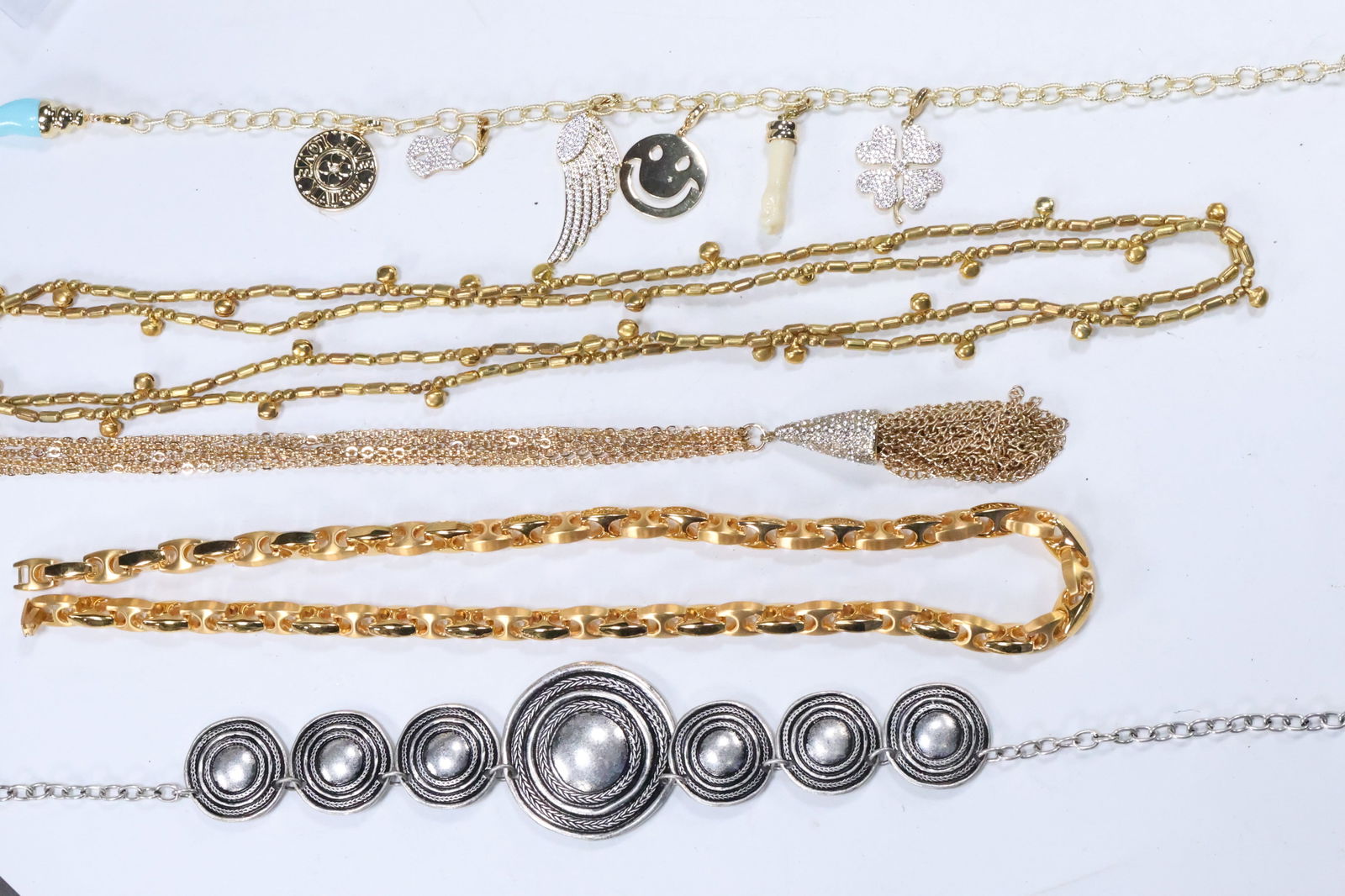 Estate Grouping 5 Assorted Costume Jewelry Fashion Necklaces: Joan Rivers Silver Tone Disc (1 of 16)