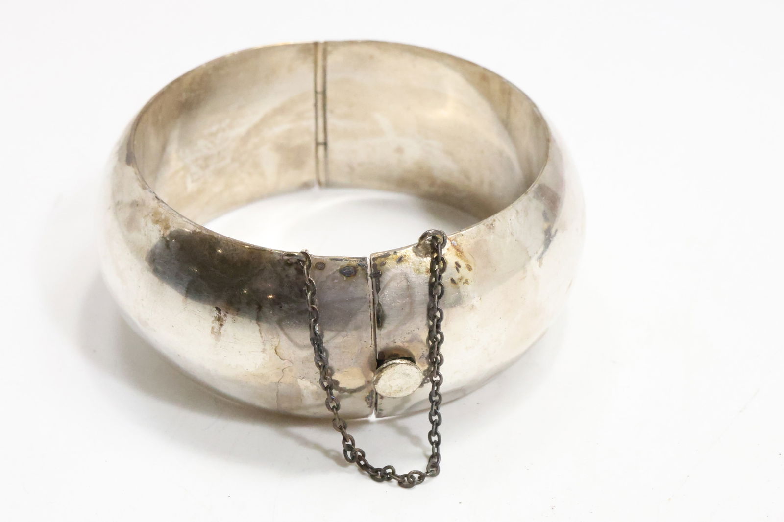 TA-21 Mexico .925 Sterling Silver Heavy Wide Bangle Bracelet weighs 63.3 grams, 3 in. x 1 in. (1 of 7)