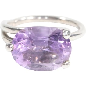 Sterling Silver with Purple Amethyst Oval Stone Ring Size 6, 3/4 in. x 3/8 in.
