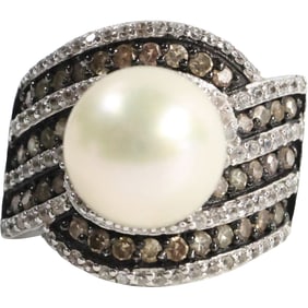 BBJ .925 Sterling Silver Freshwater Pearl with Diamonds Surrounding Lg. Cocktail Ring Size 6