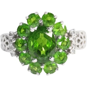 Stunning .925 Sterling Silver Large Center Stone Emerald, 10 Emeralds and 8 Diamonds Ring Size 6