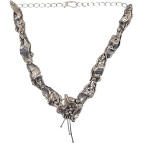 DMW Sterling Silver 39.3 grams Modern Brutalist 1960s Flower Medallion & Leaf Motif Necklace