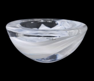 Kosta Boda White Swirl Bowl 7 in. diameter, Original Label
