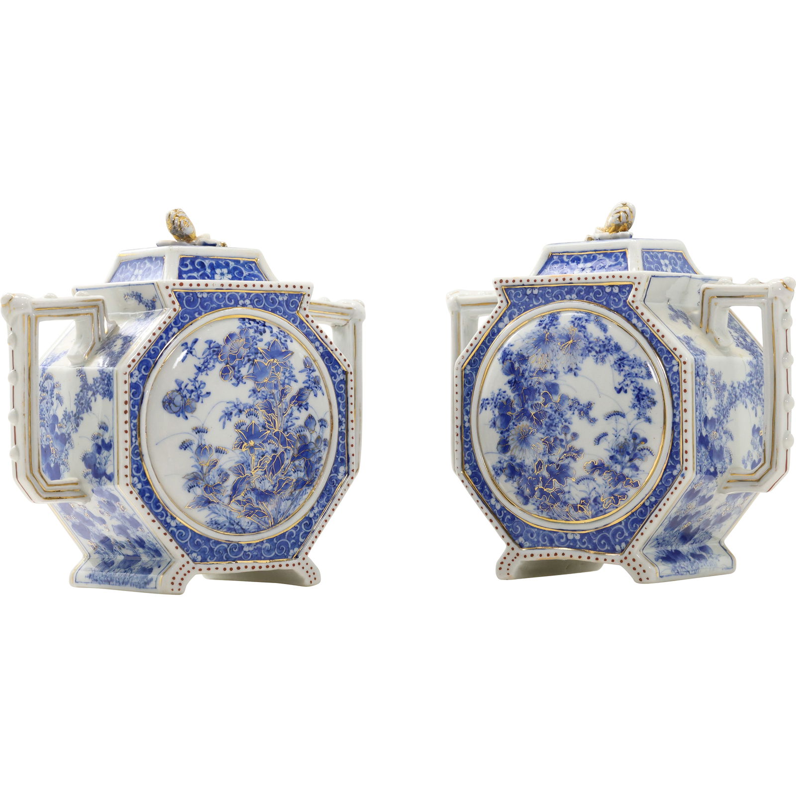 2 19th C. Chinese Fine Porcelain Teapots Blue and White Chintz Round Side Panels 8 in. x 9 in. x 4 (1 of 20)
