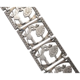 Sterling Silver 24.2 grams 1930s "Kissing Panel" Bracelet 7 1/2 in. x 7/8 in.