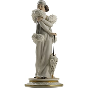 Sandro Maggioni Figurine Sculpture Fashion Woman with Umbrella Capodimonte Porcelain