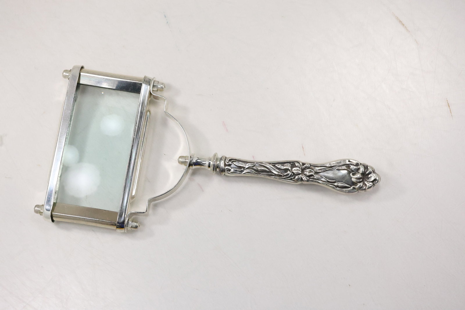 Fancy Silver Handled Magnifying Glass 10.25 in. length x 5 in. wide (1 of 11)