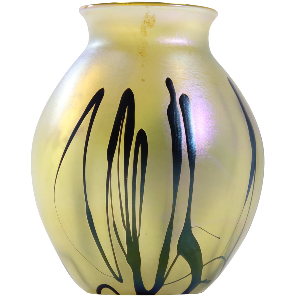 Orient Flume Art Glass Vase with Dogwood Flower Design, Signed, 4.5 in. height (1 of 14)