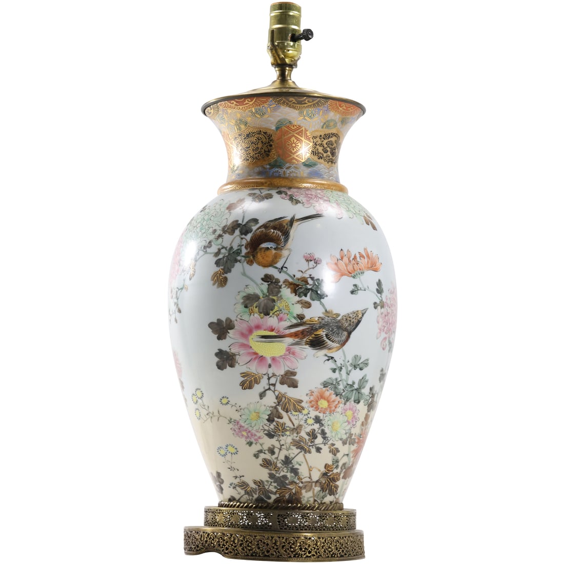 Fine Quality Antique Japanese Porcelain Vase with Birds Table Lamp 22 in. height x 8 in. wide (1 of 18)