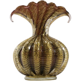 Barovier Toso Murano Cranberry Gold Flecks Italian Art Glass Fan Top Flower Vase 7.5 in. height