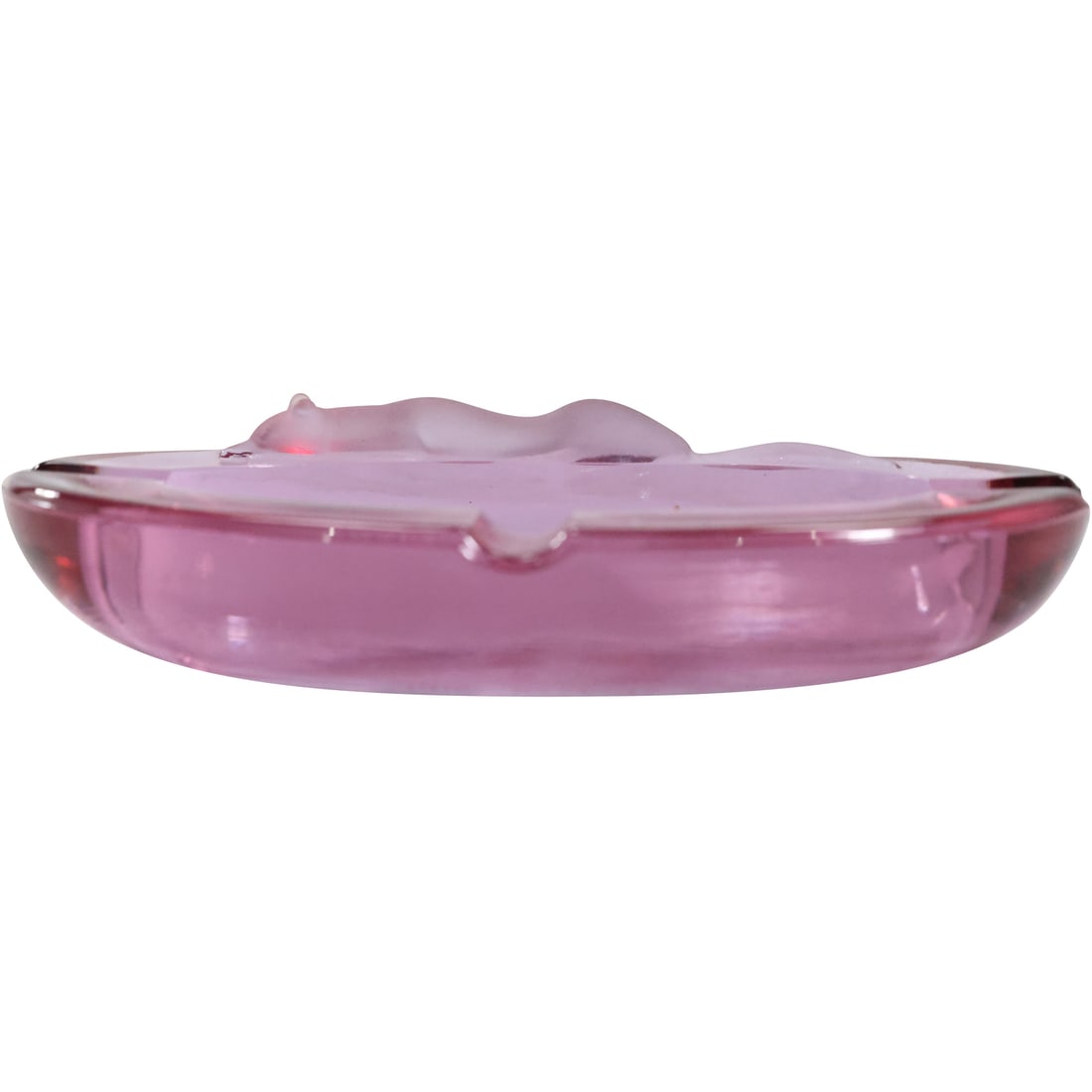 Heisey by Viking Glass Lavender Ice Sleeping Fox Ashtray 1993 Museum Dedication 6.25 in. x 4 in.: Heisey by Viking Glass Lavender Ice Sleeping Fox Ashtray 1993 Museum Dedication 6.25 in. x 4 in. size: 6.25 x 4