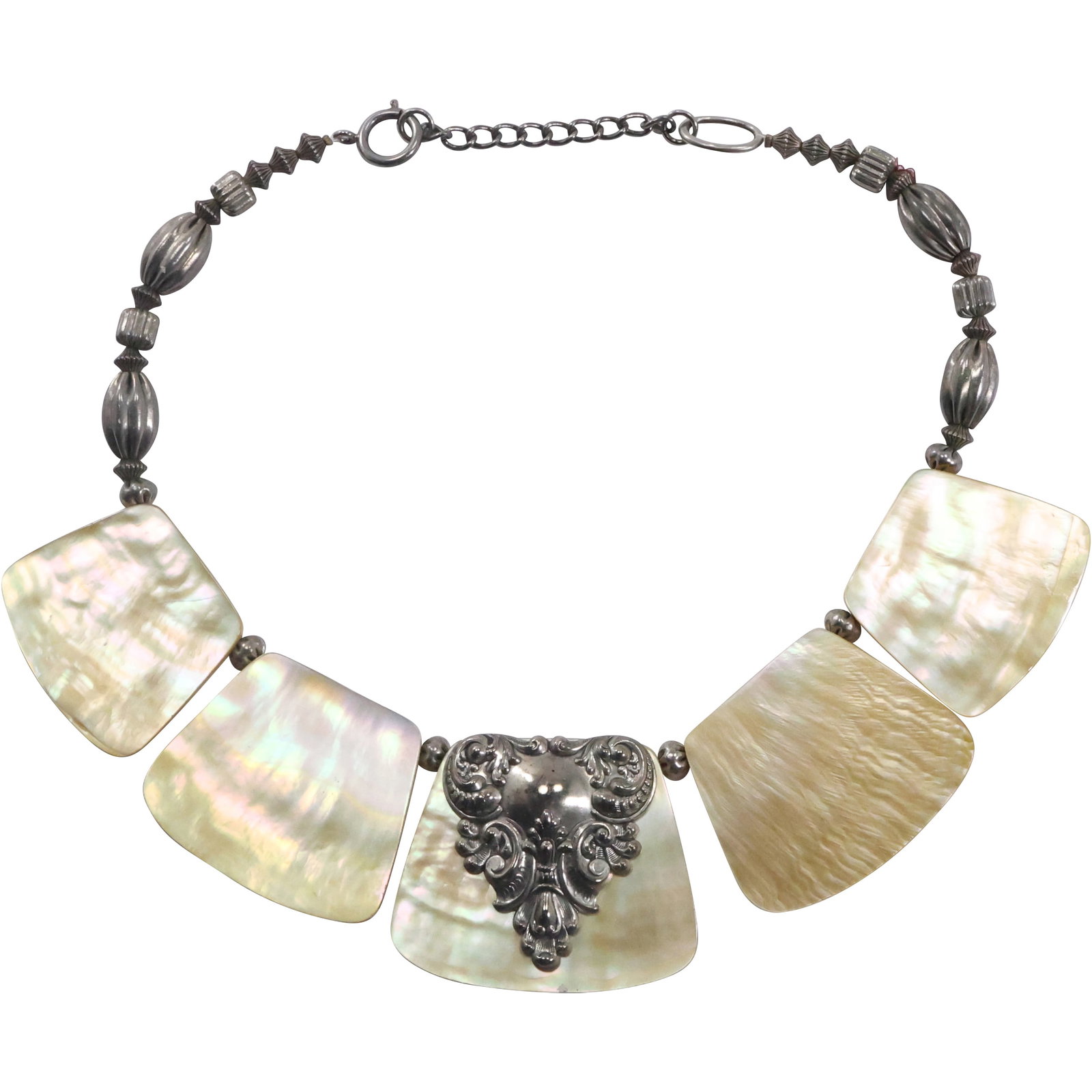 5-Panel Mother of Pearl with Silver Tone Crest and Beads Necklace 19 in. x 2 in.: 5-Panel Mother of Pearl with Silver Tone Crest and Beads Necklace 19 in. x 2 in.