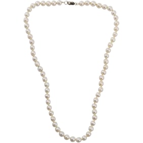 14K Gold Clasp Freshwater Cultivated Classic Pearl Necklace 18 in. x 1/4 in.