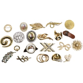 Estate Grouping 21 Assorted Pieces Costume Jewelry Fashion Pins - Variety - See Pictures