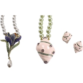 HEIDI DAUS Blue Green Tulip Necklace Faux Pearls 20 in. x 3 in. x 2 in.; Heidi Daus Pink Enamel