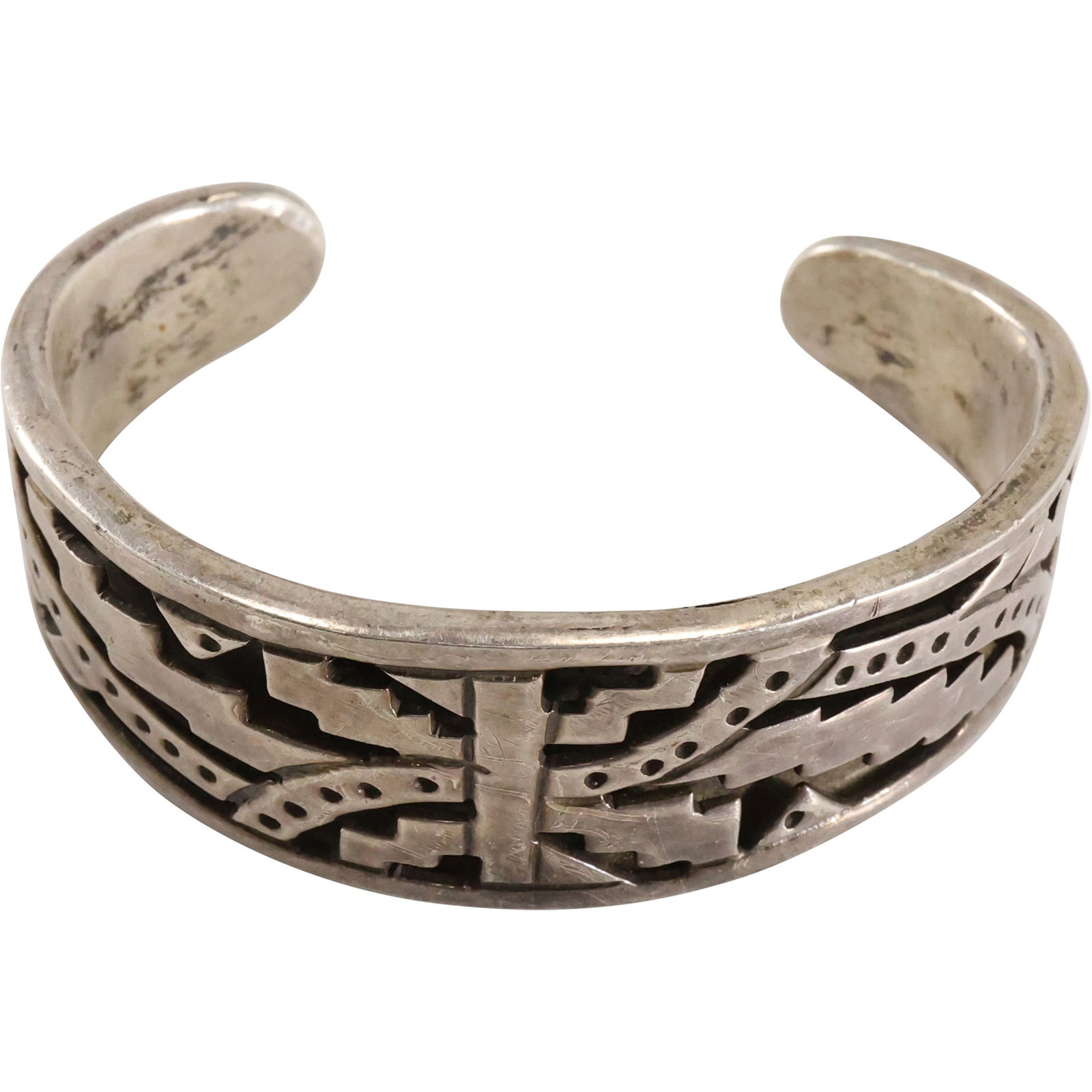 47.8 grams .925 Sterling Silver TC-24 Taxco Mexico Cut-Out Cuff Bracelet 2 3/4 in. x 2 in. x 1 in. (1 of 17)