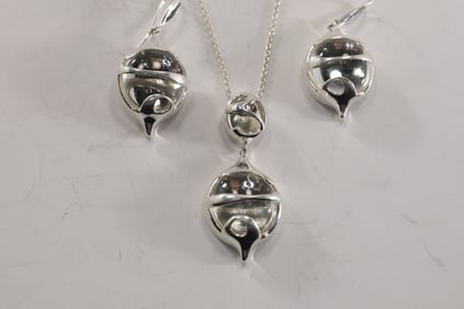 4-pc RLM Studio.925 Sterling Silver with Glass Pendant Necklace & Earrings Set: 18 in. .925 Chain;
