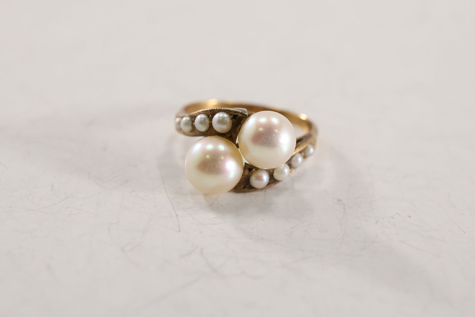 14K GOLD Genuine Freshwater Cultured Pearls Ring Size 6.5, 3/4 in. x 1/2 in. (1 of 20)