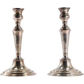 Pair L.E.S Ltd England Tall Silver Plate Classical Candlesticks 10.5 in. height