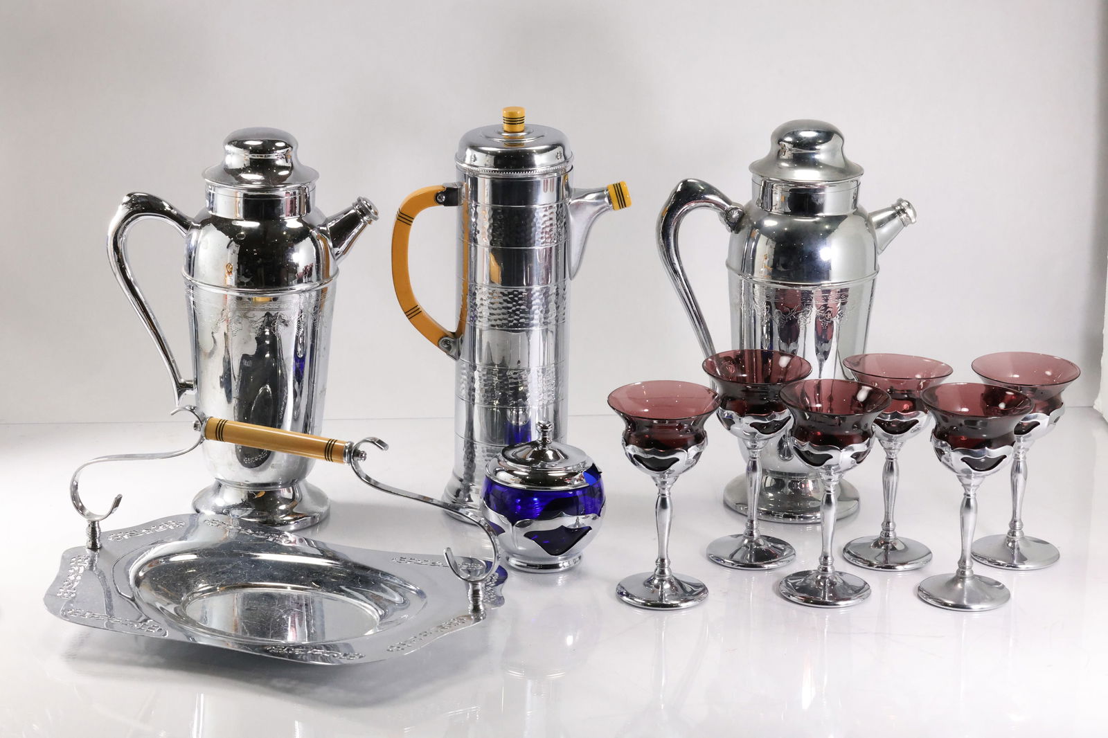 11 Pieces Farber Bros, ART DECO CHROME Cocktail Shakers, Chrome Stemware, Tray (1 of 18)