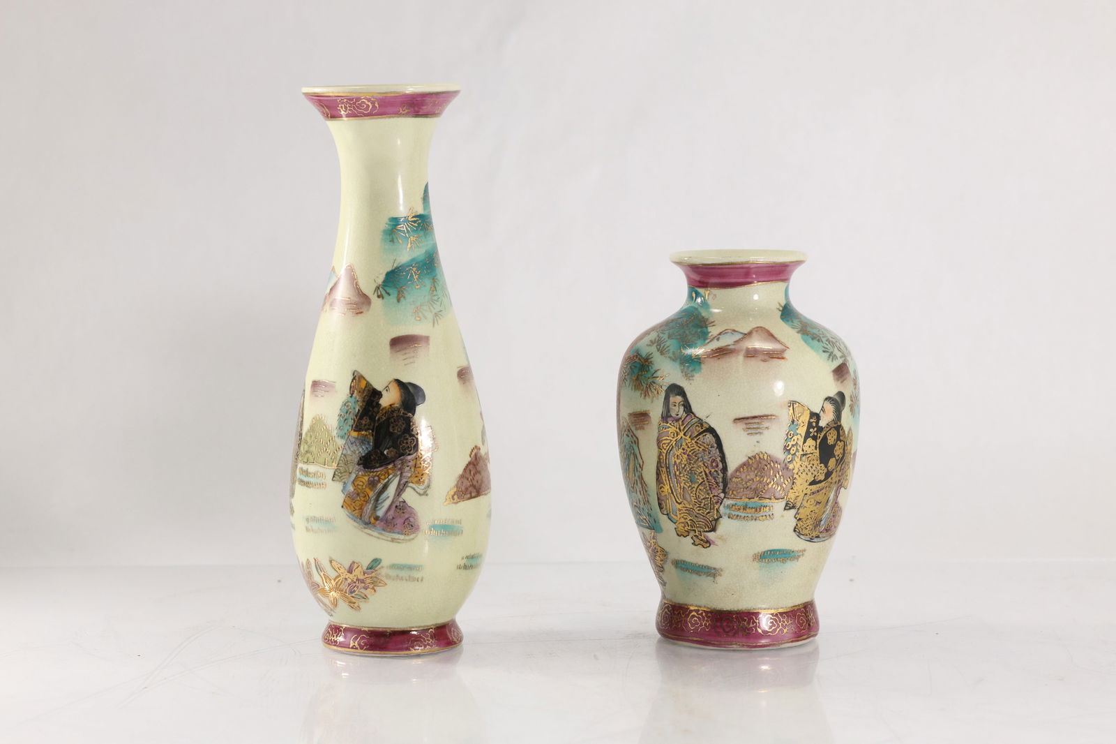 2 Japanese Satsuma Cabinet Vases 8 in. height (1 of 20)