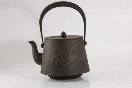 Antique Japanese Iron kettle TETSUBIN Tea Pot with Embossed Figures, Horse