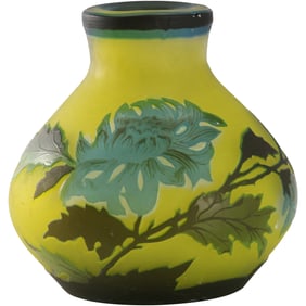 Signed Galle, Vintage 1980s Cameo Glass Vase 3-Color Flowers and Leaves 6.5 in. height