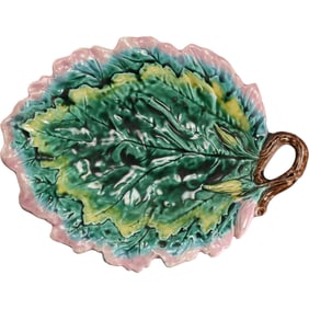 1880s Etruscan Majolica Leaf Plate made by Griffen, Smith & Hill (GSH) in Phoenixville, Pennsylvania