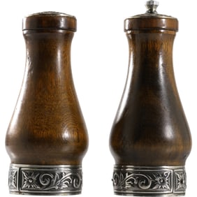 Vintage International Silver Salt & Pepper Mill Wood Mid-Century Modern 8 in. height x 3 in. wide