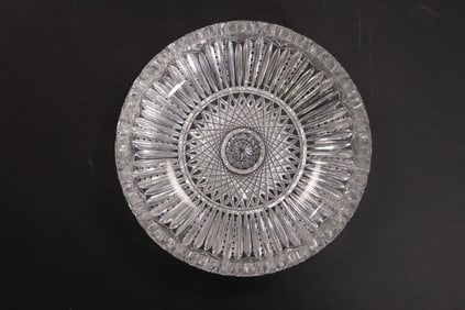 High Quality American Brilliant Cut Glass Bowl - Beautiful. 3 in. height x 10 in. diameter