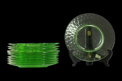 Set 8 plus 3 extra Green Depression Glass Luncheon Plates 8 in. diameter