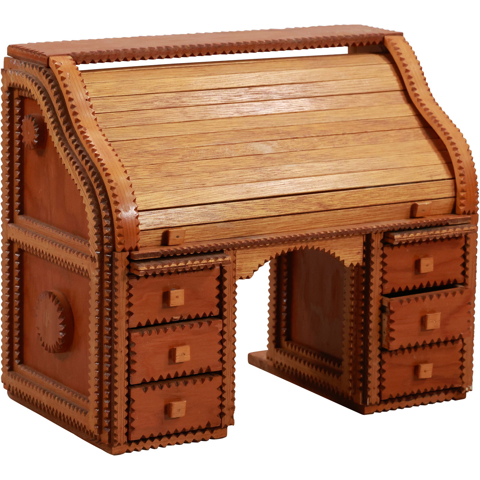 Unique TRAMP ART "Roll Top Desk" Men's Dresser Top Jewelry Box 11 in. x 13 in. x 17 in.: Unique TRAMP ART "Roll Top Desk" Men's Dresser Top Jewelry Box 11 in. x 13 in. x 17 in. ; missing back panel. size: 11 x 13 x 17 S:d