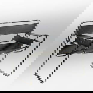 Mid-Century Modern Marcel Breuer B3 Wassily Chair: Mid-Century Modern Marcel Breuer B3 Wassily Chair. Mid-Century Modern Marcel Breuer B3 Wassily Chair. Chrome plated tubular steel, black leather. The iconic B3 tubular chair was first designed in 1925