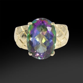 Beautiful 14K Gold Mystic Topaz Ring Size 8,  approx, 6-7 ct.,  3.70 dwt ,  3/4 in. x 5/8 in.