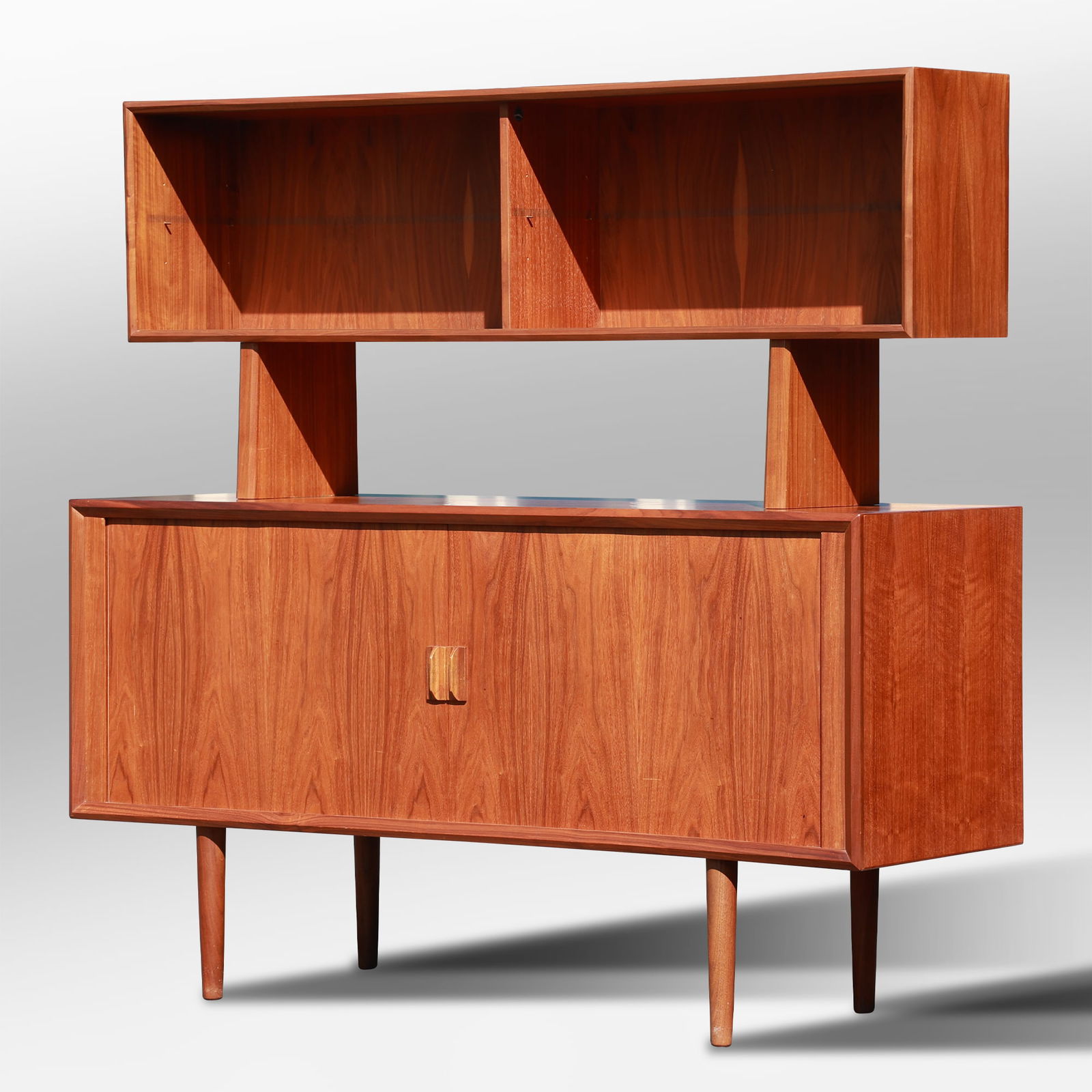 Kofod-Larsen Danish Teak Credenza with Hutch, has Glass Doors Top, Shelves (1 of 20)