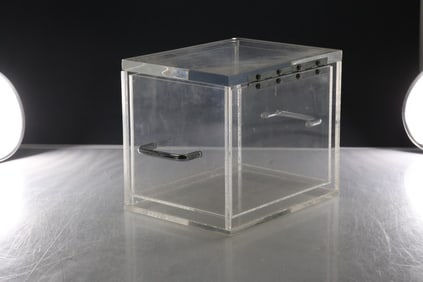 Mid-Century Modern Clear Lucite Dresser Box 7.25 in. x 8.5 in.
