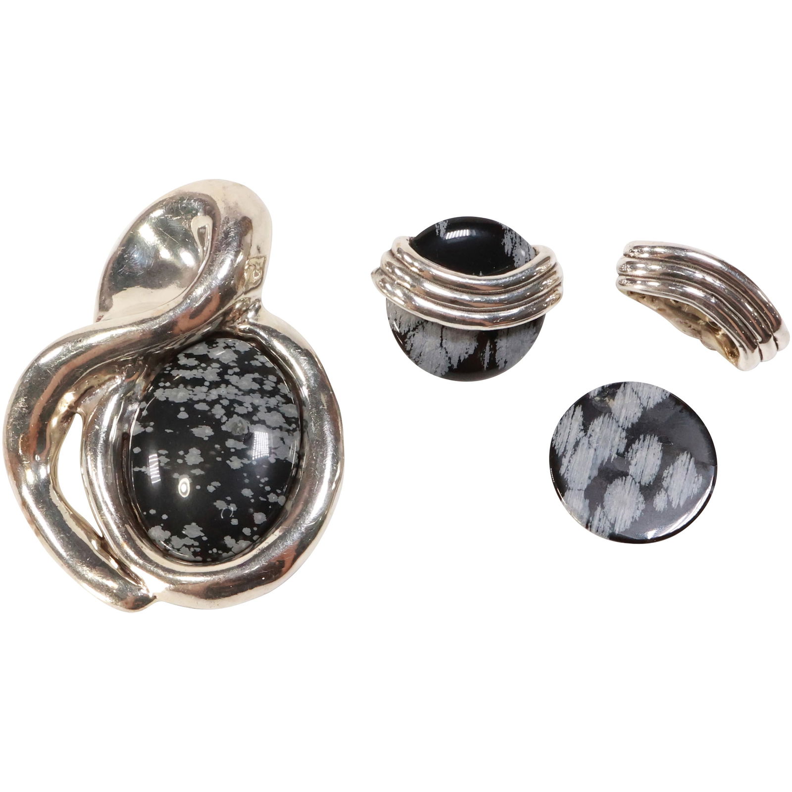 .925 Sterling GW Obsidian Pin / Pendant, .925 GW Obsidian Clip-on Earrings 1 1/4 in. x 1 1/2 in.: .925 Sterling GW Obsidian Pin / Pendant 3 in. x 2 1/4 in., .925 GW Obsidian Clip-on Earrings 1 1/4 in. x 1 1/2 in.