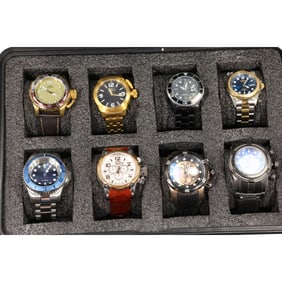 Estate Collection of 8 Assorted INVICTA Wristwaches in an INVICTA Carring Case SEE PICTURES