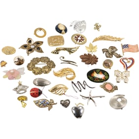 Estate Grouping Assortment of Vintage Costume Jewelry Pins - See Pictures