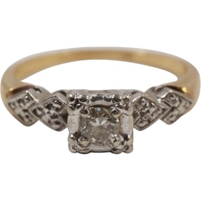 14K Gold Diamond Engagement Ring Size 7, 1.6 dwt., 3/4 in. x 1/4 in.