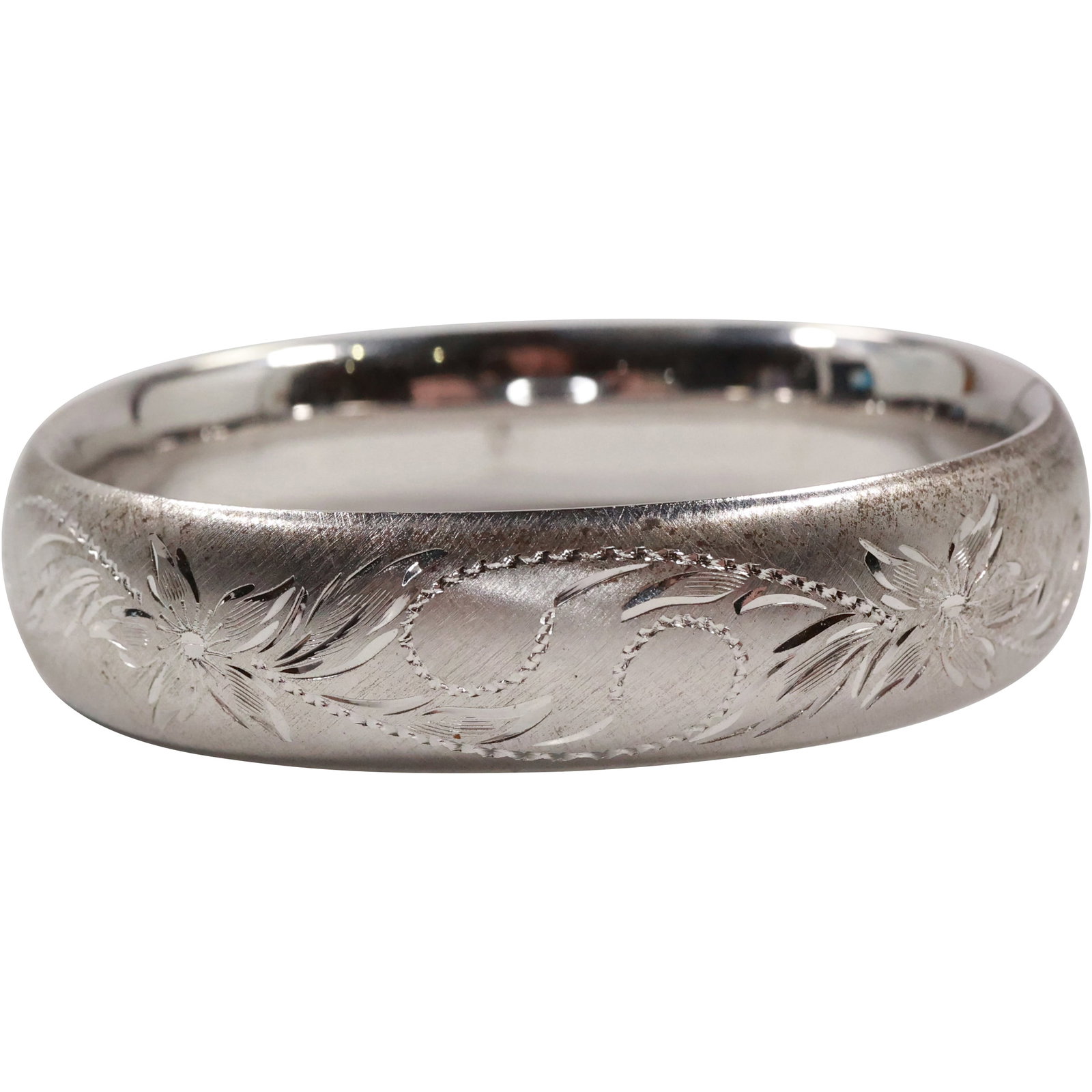 Sterling Silver 28.8 grams Satin Finish Etched Bangle Bracelet 2 1/2 in. x 2 3/4 in. x 1/2 in. (1 of 11)