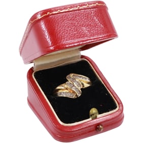 14K Gold with 15 Diamonds Cocktail Ring Size 8, 7/8 in. x 1/2 in.