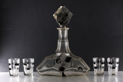 Art Deco Bohemian Crystal Liquor Decanter Set with 4 Matching Shot Glass Cordials