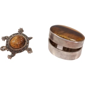 TC-43 Mexico .925 Sterling Tiger's Eye Top Pill Box 1 1/8 in. x 3/4 in.; .925 Tiger's Eye Turtle