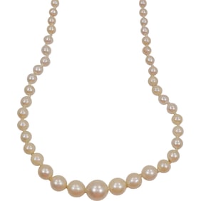 10K Gold Clasp with Graduating Freshwater Cultured Pearls Necklace 21 in. x 3/8 in.
