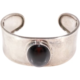 .925 Sterling Silver 29.4 grams Wide Bangle Bracelet with Black Onyx Stone , CII Mexico, 2 in. x