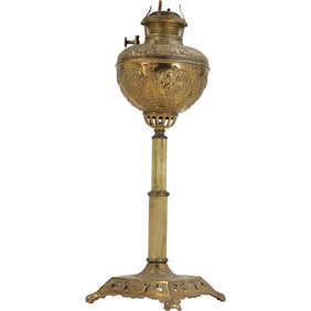 Bradley & Hubbard Victorian Banquet Oil Lamp Brass Base with Hand-Painted Glass Shade