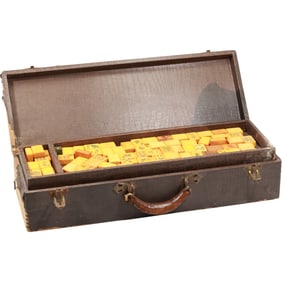 Antique Mahjong Game Set in Original Carrying Case - See Pictures